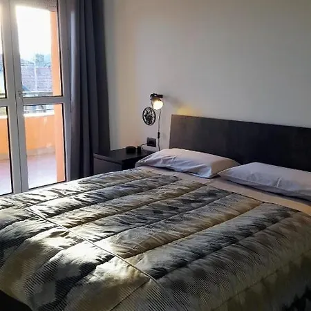 Nest Sica - Sant'anna كومو